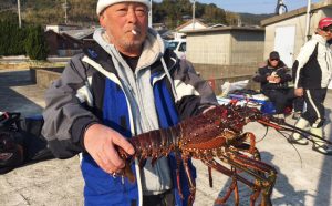 良型クロ、数も好釣果！（3月19日）