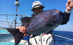 巨大ヒラメ・底物釣果（4月23日）