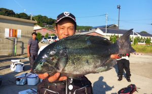 秋磯開幕！クロ釣果（10月8日）