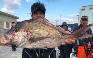 クロ釣りシーズン終盤、春磯釣果