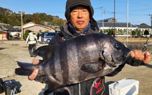 初釣り、良型続出（クロ・イシダイ）釣果