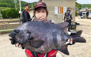 梅雨グロ・底物イシダイ好釣果！